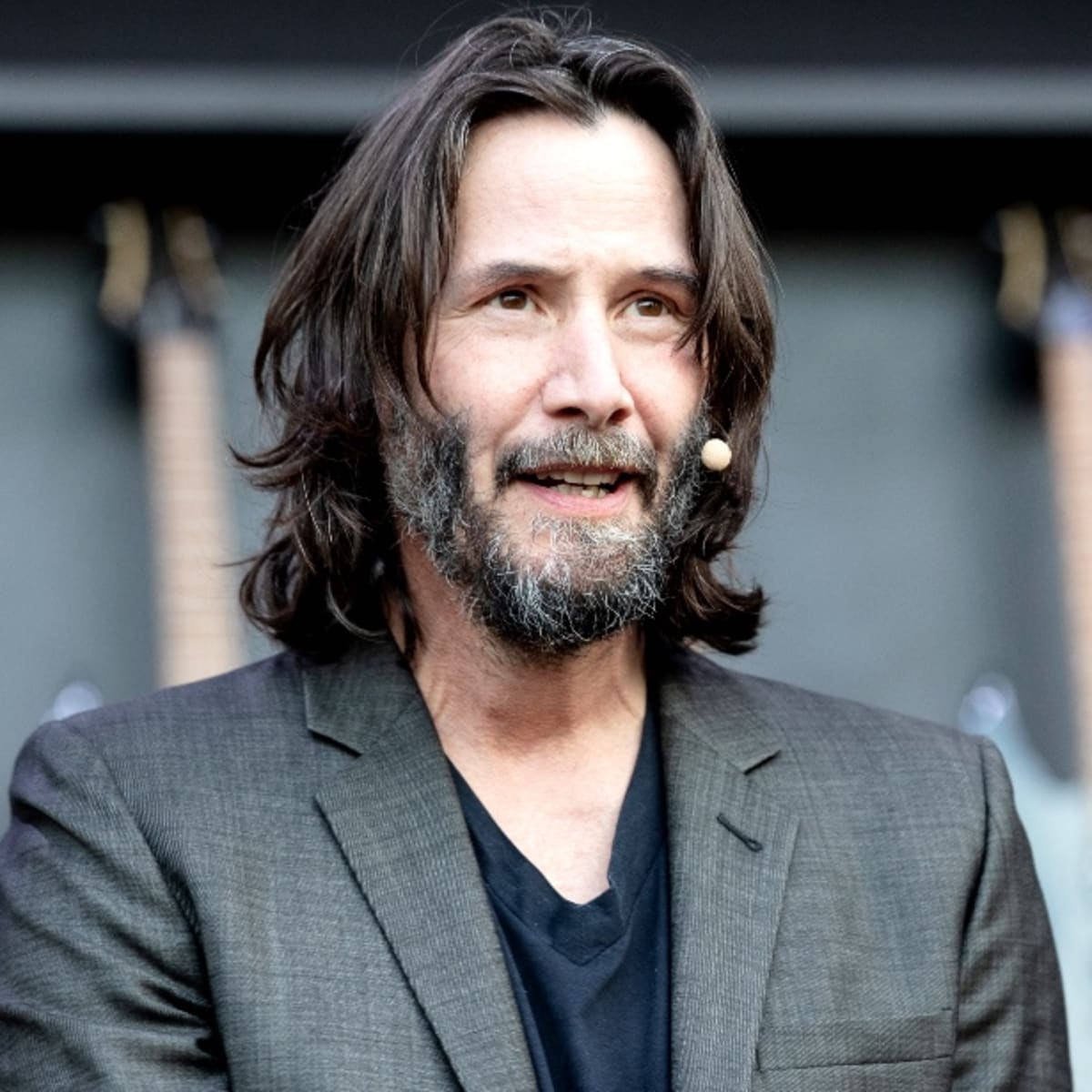 Keanu Reeves Home Broken Into by Burglars in Ski Masks Men s