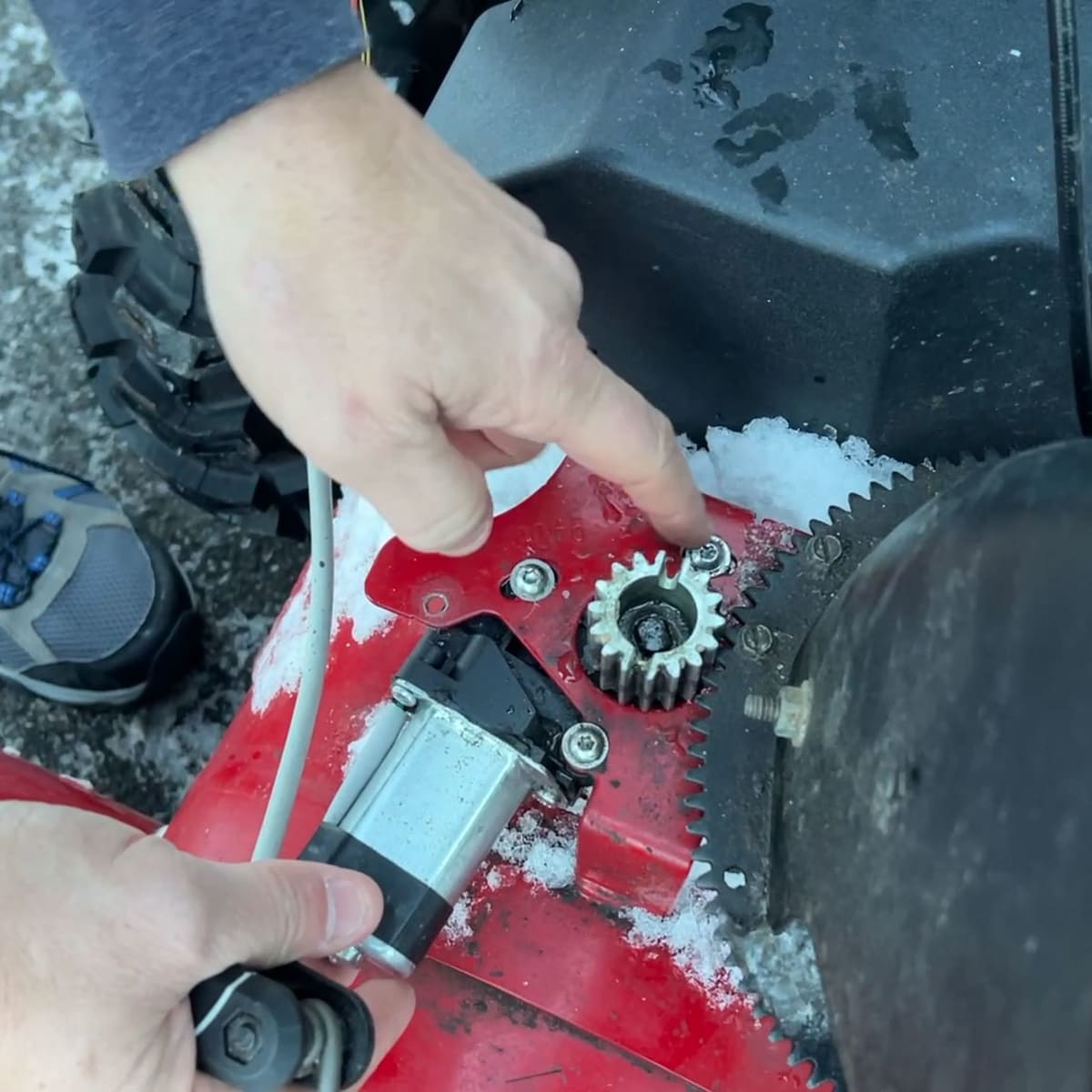 Chute sales snow gear