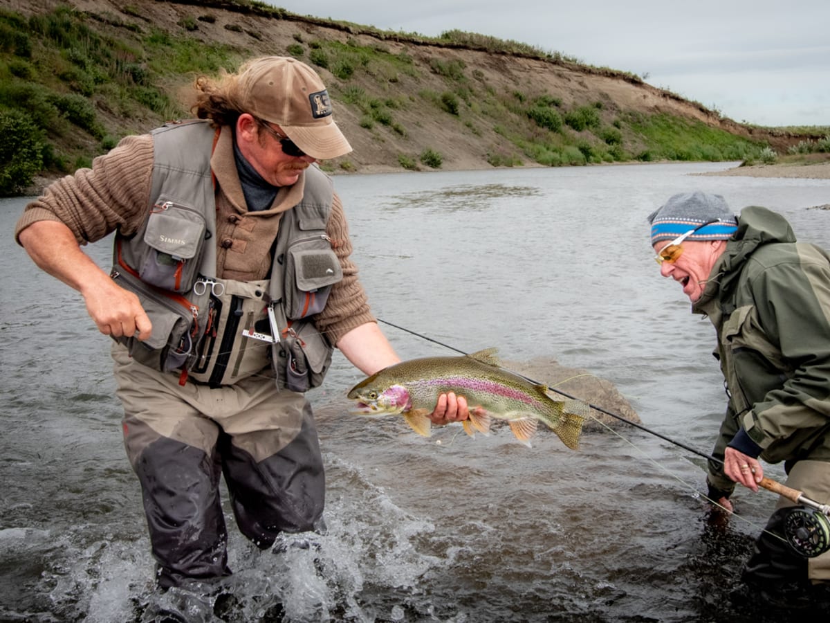 Fly Fishing Basics: How to Choose the Best Leader Material for Your Fishing  - Men's Journal