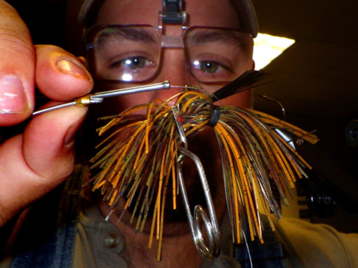 The 5 Best Fly Tying Magnifying Glasses in 2024 - Buyers Guide