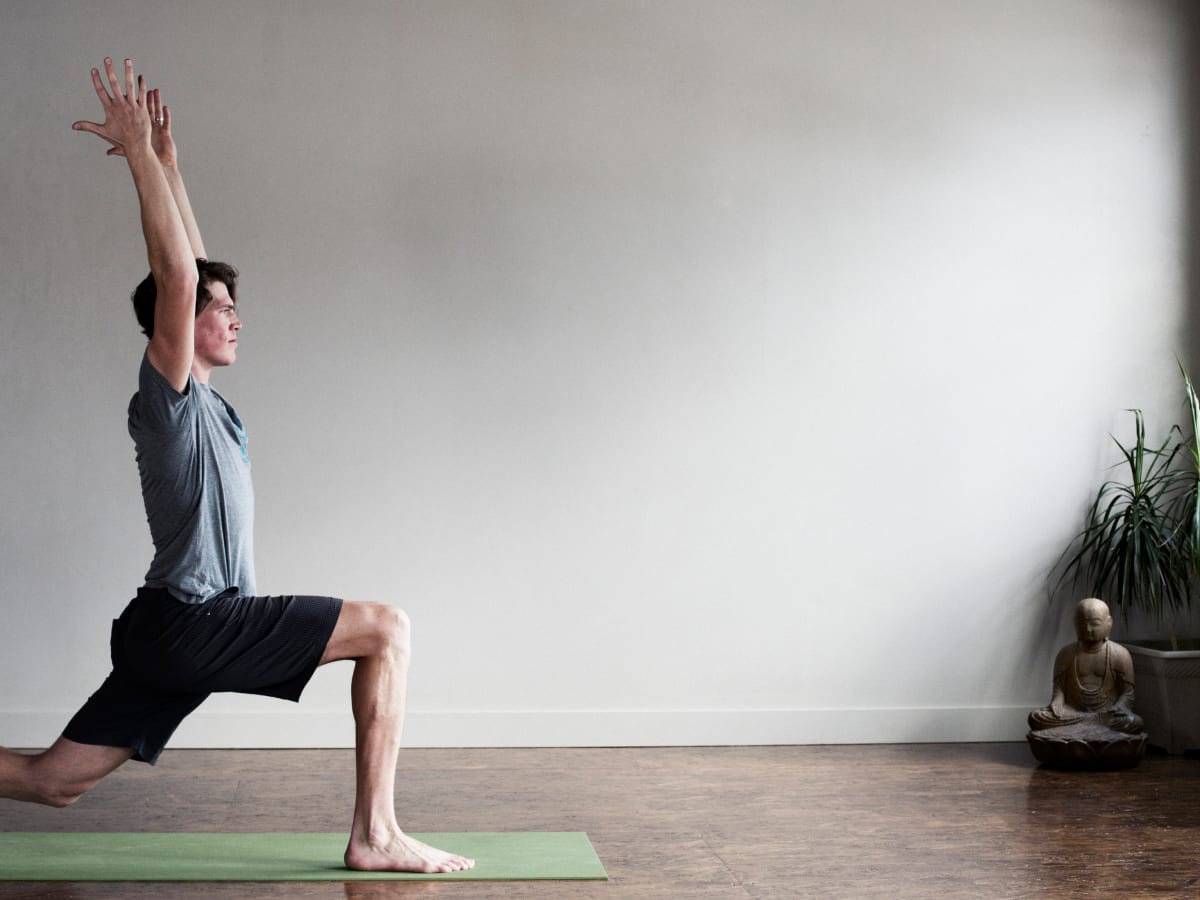 Vinyasa Yoga: 11 Things to Know Before Your First Class