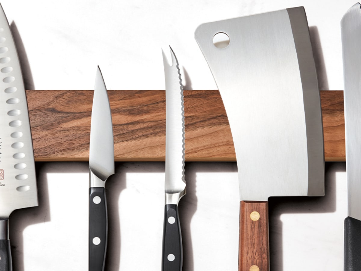 5 Essential Kitchen Knives You Need Right Now