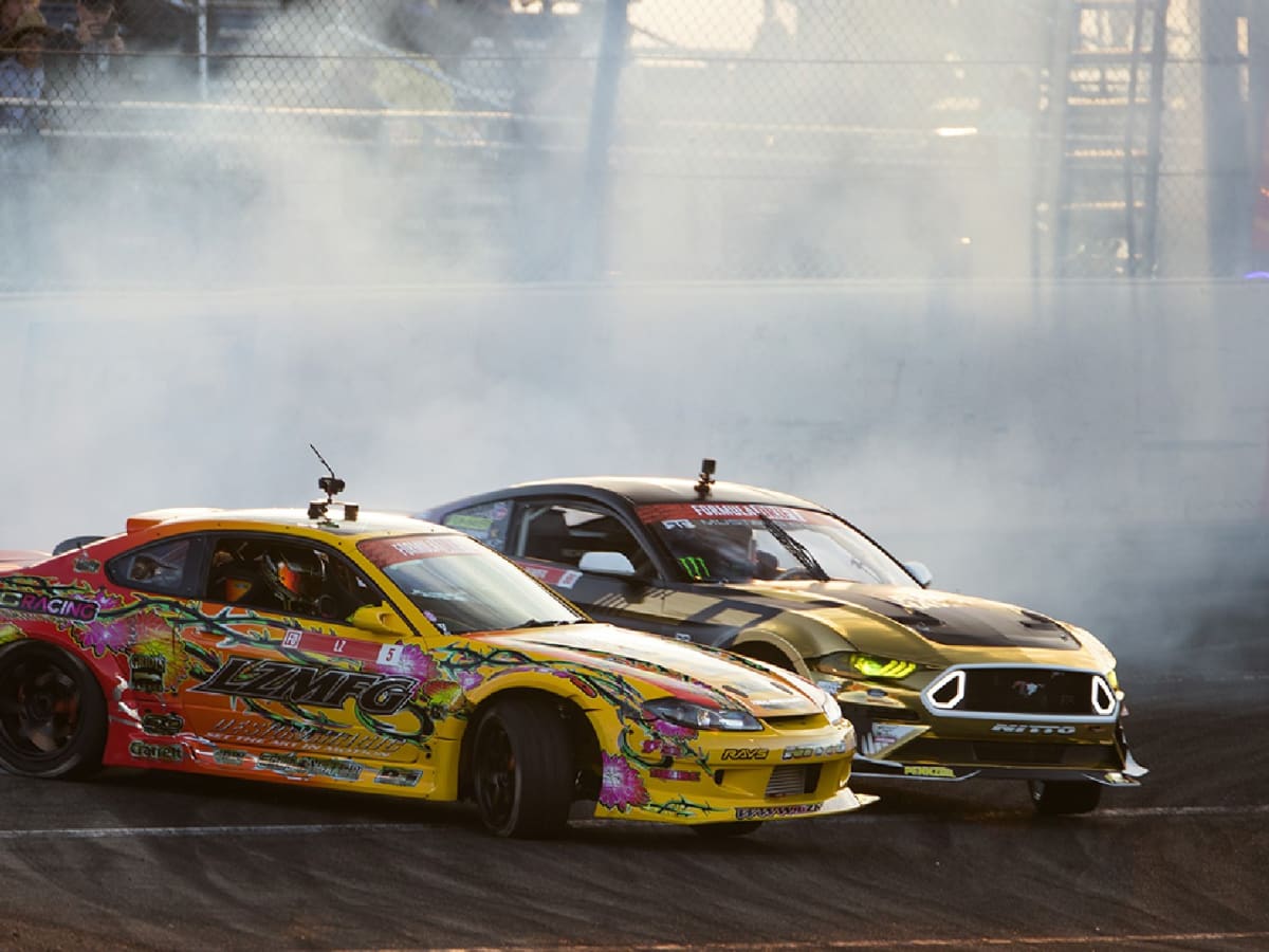 FORMULA DRIFT BRINGS DRIFT DEMOS TO LA AUTO SHOW - Formula DRIFT BLOG