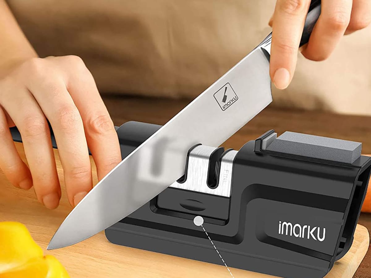 How to Sharpen Serrated Knives: 5 Tips + 3 Mistakes Everyone Makes - IMARKU