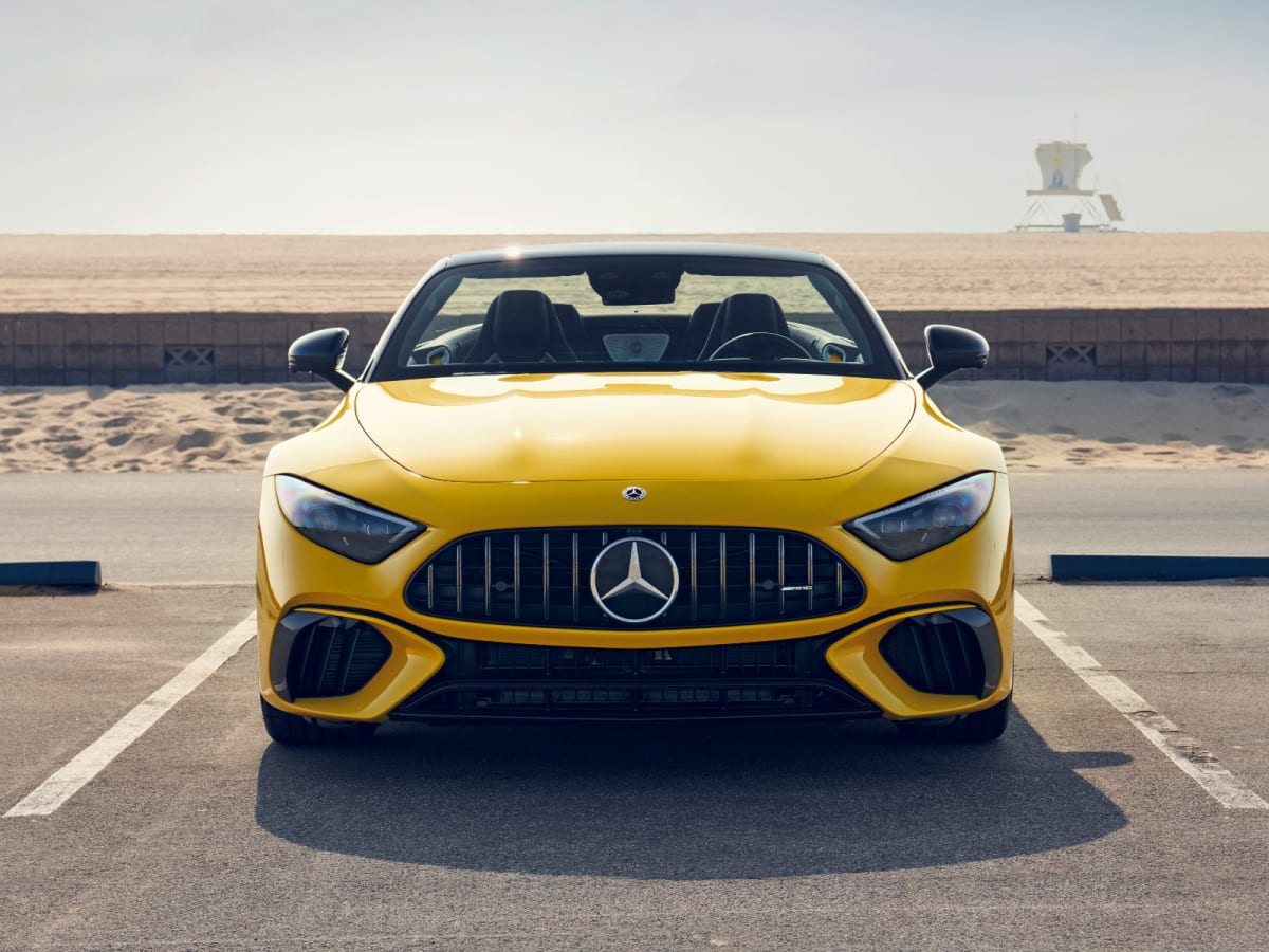 First Drive in the 2022 Mercedes-Benz AMG SL63 | Men&rsquo;s Journal 