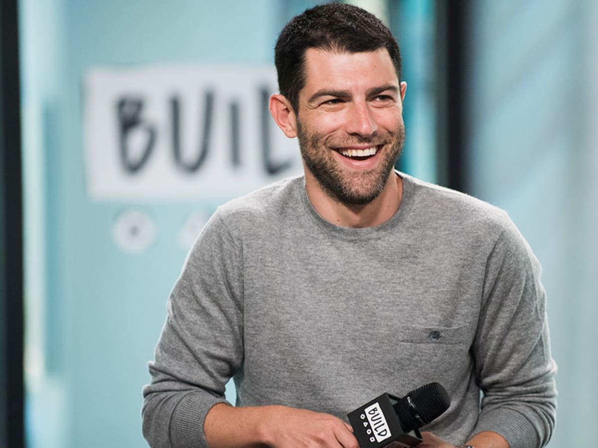 Actor Max Greenfield urges studio CEOs to 'be the heroes' and make