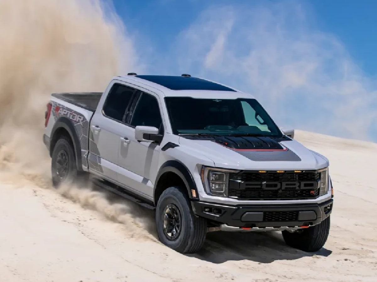 2022 Ford Maverick Looks Pretty Stellar In Race Red