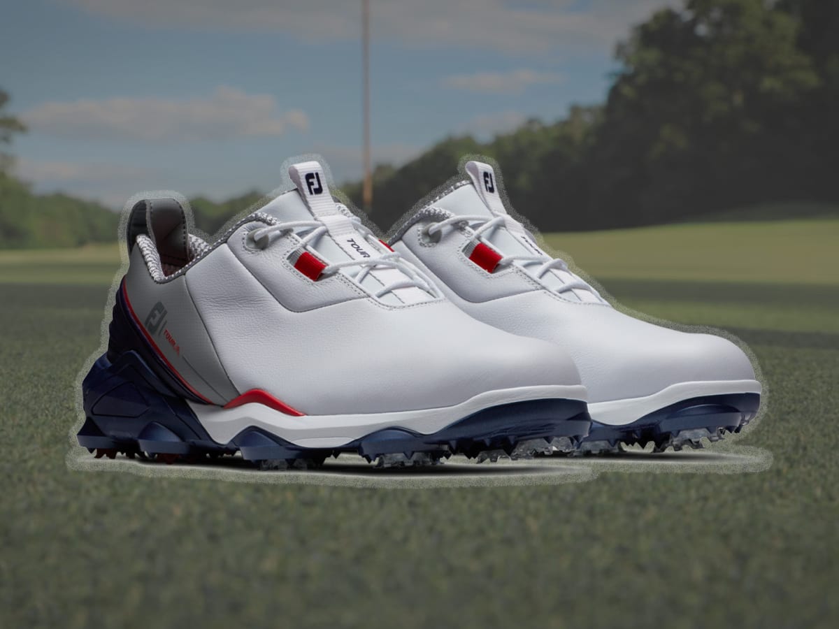 Elevate Your Golf Game: Top Picks from the Mens Golf Shoes Sale