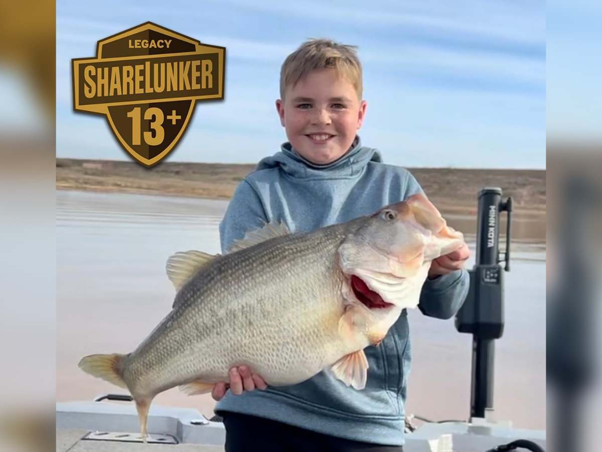 11-Year Old Angler Smashes Record With Giant Texas Bass - Men's Journal