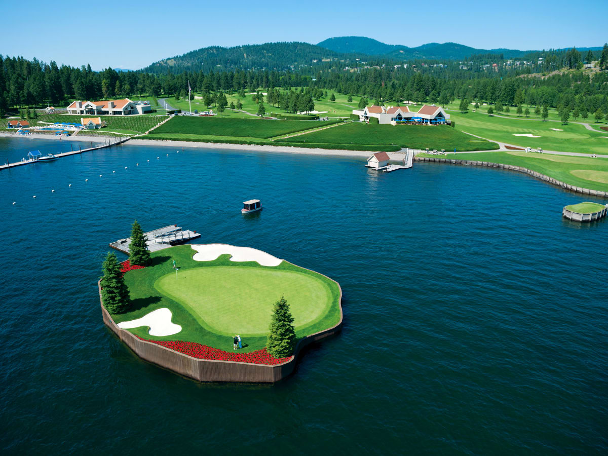 10 Best Lakeside Golf Courses in the U.S. picture