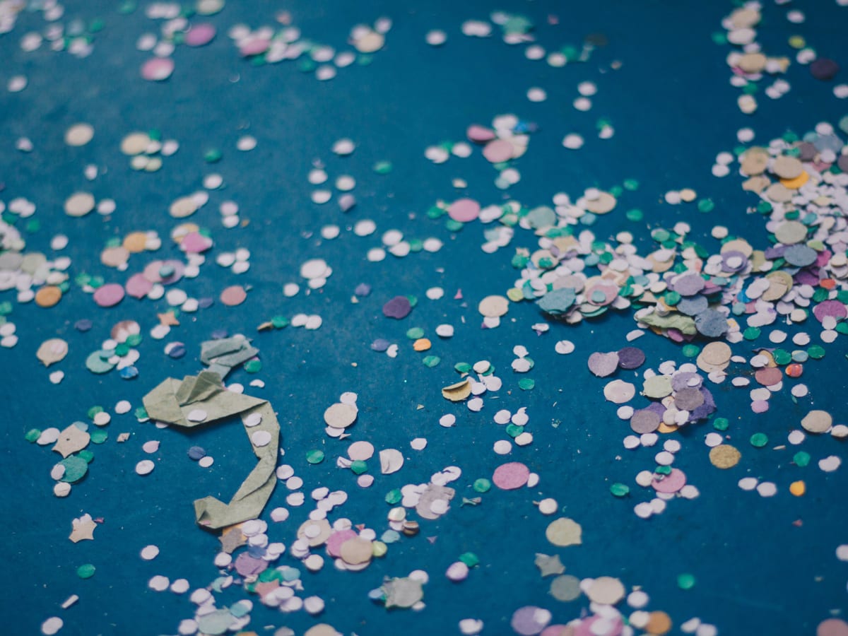 Glitter 101 + Quick Hacks To Clean Up the Mess