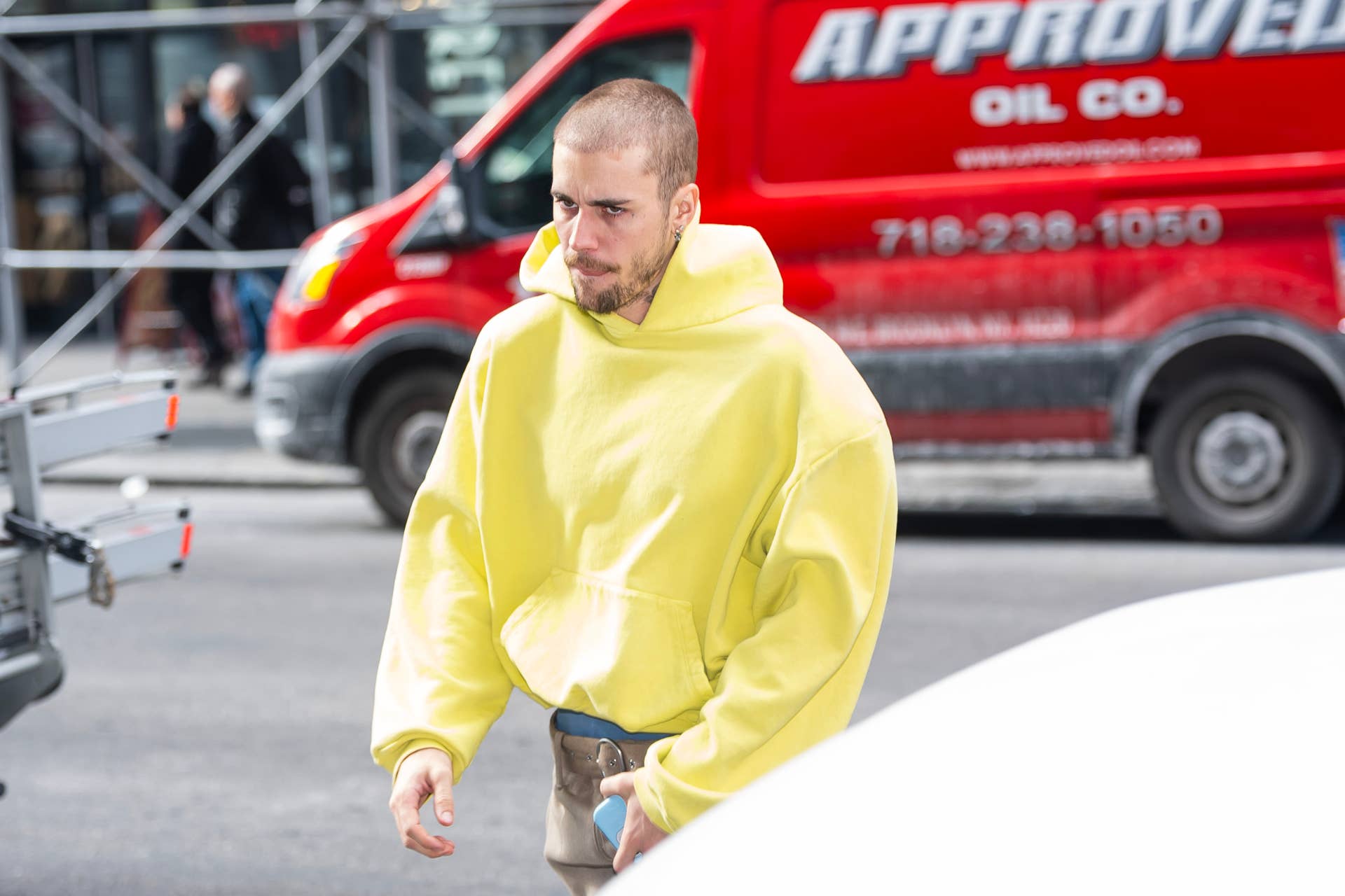 Shocking Justin Bieber Appearance Turns Heads on Friday Night
