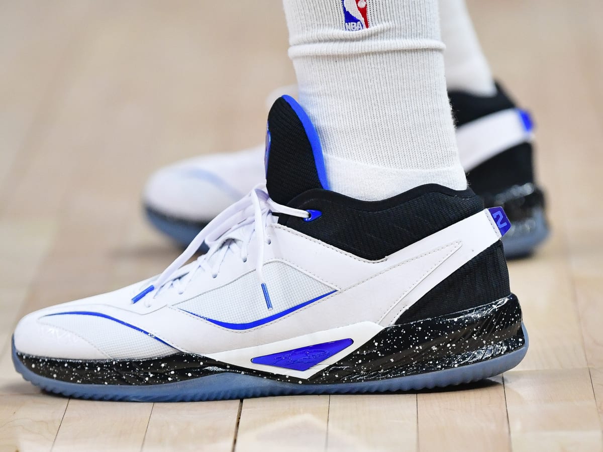 Kawhi leonard clippers shoes hot sale