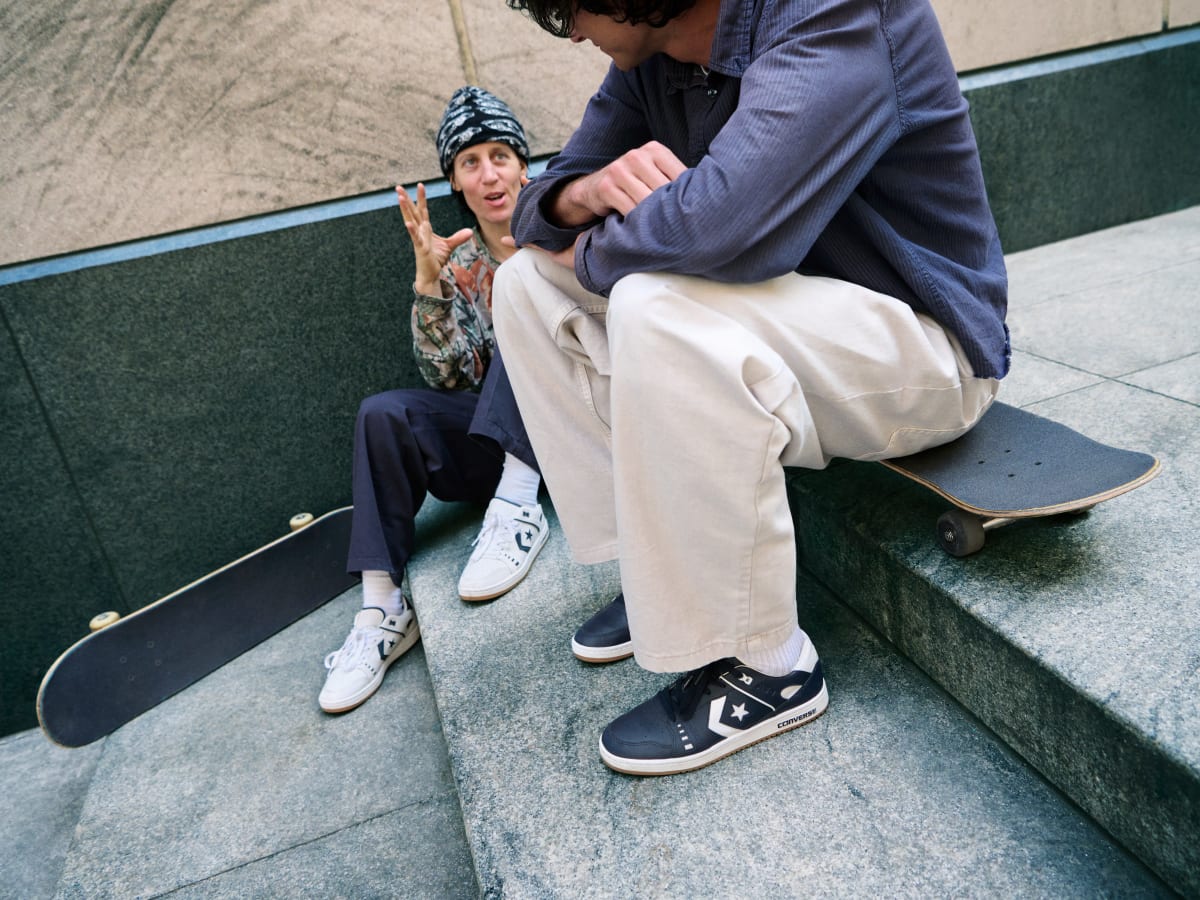 Converse skateboarding team top