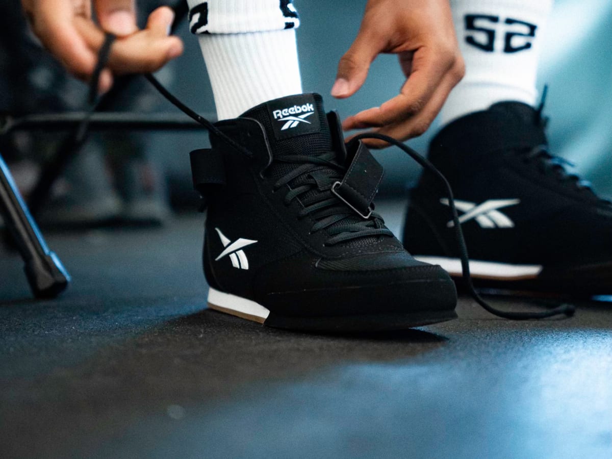Blue reebok boxing boots store