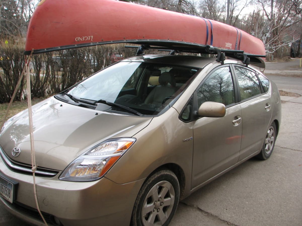Canoe and Kayak Racks Overcoming Small Car Syndrome Men s Journal