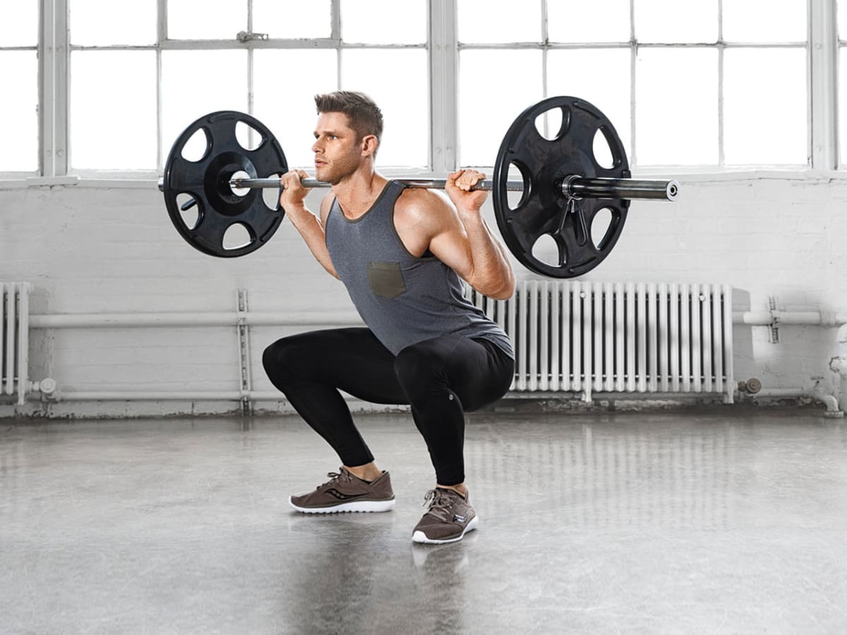 Barbell squat bar clearance