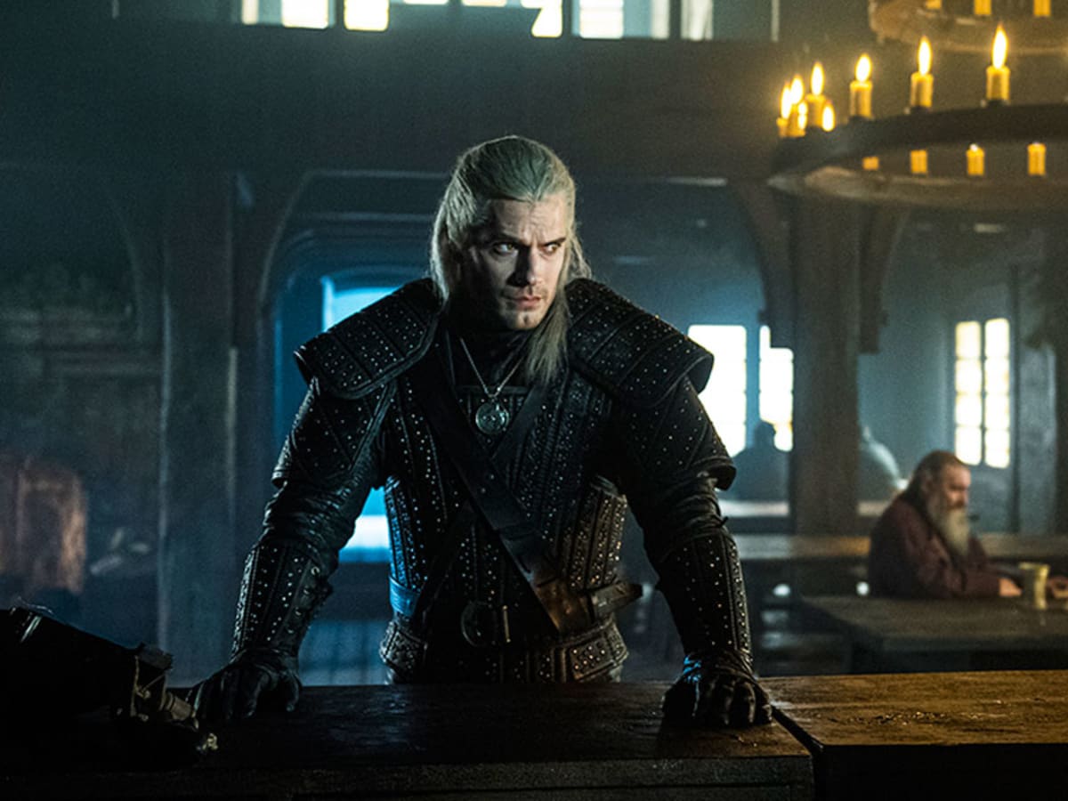 How Henry Cavill Prepared for His Shirtless Scenes in The Witcher