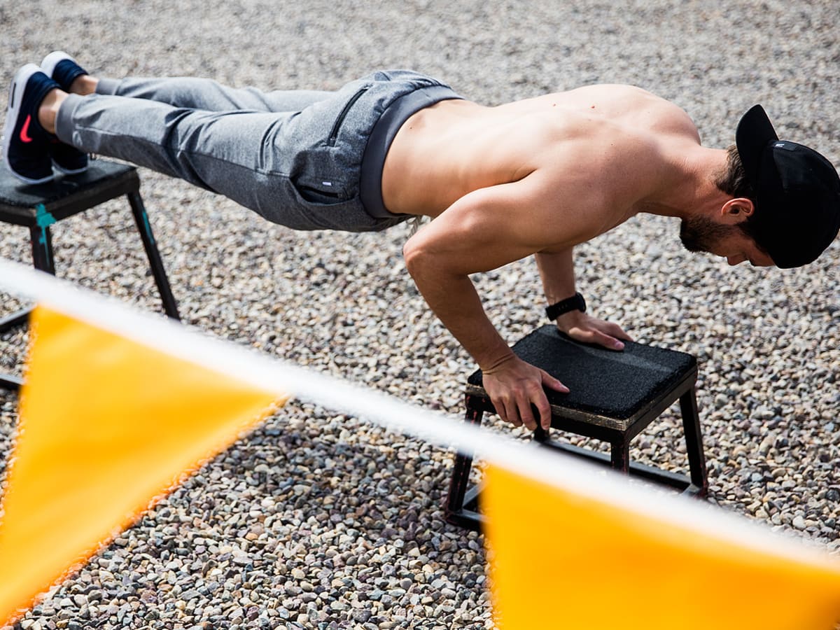 Best Training Pants for Men Available Now Men s Journal