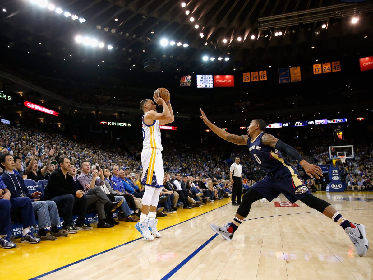 Stephen curry cheap shoes 32 kids