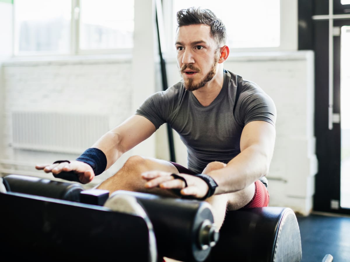 Best Budget friendly Ab Machines You Can Buy Men s Journal