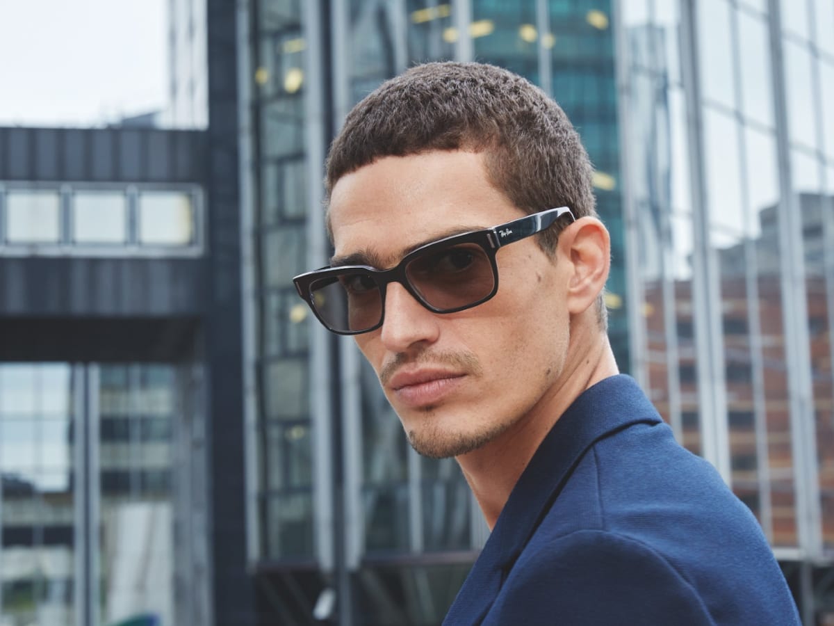 Motorcycle sunglasses store transition lens
