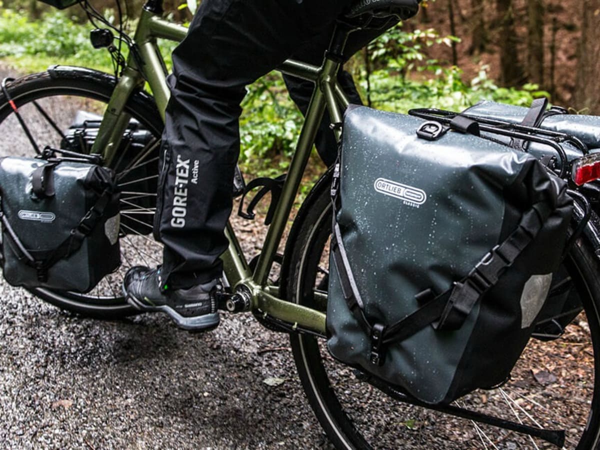 Wiggle panniers avond shop