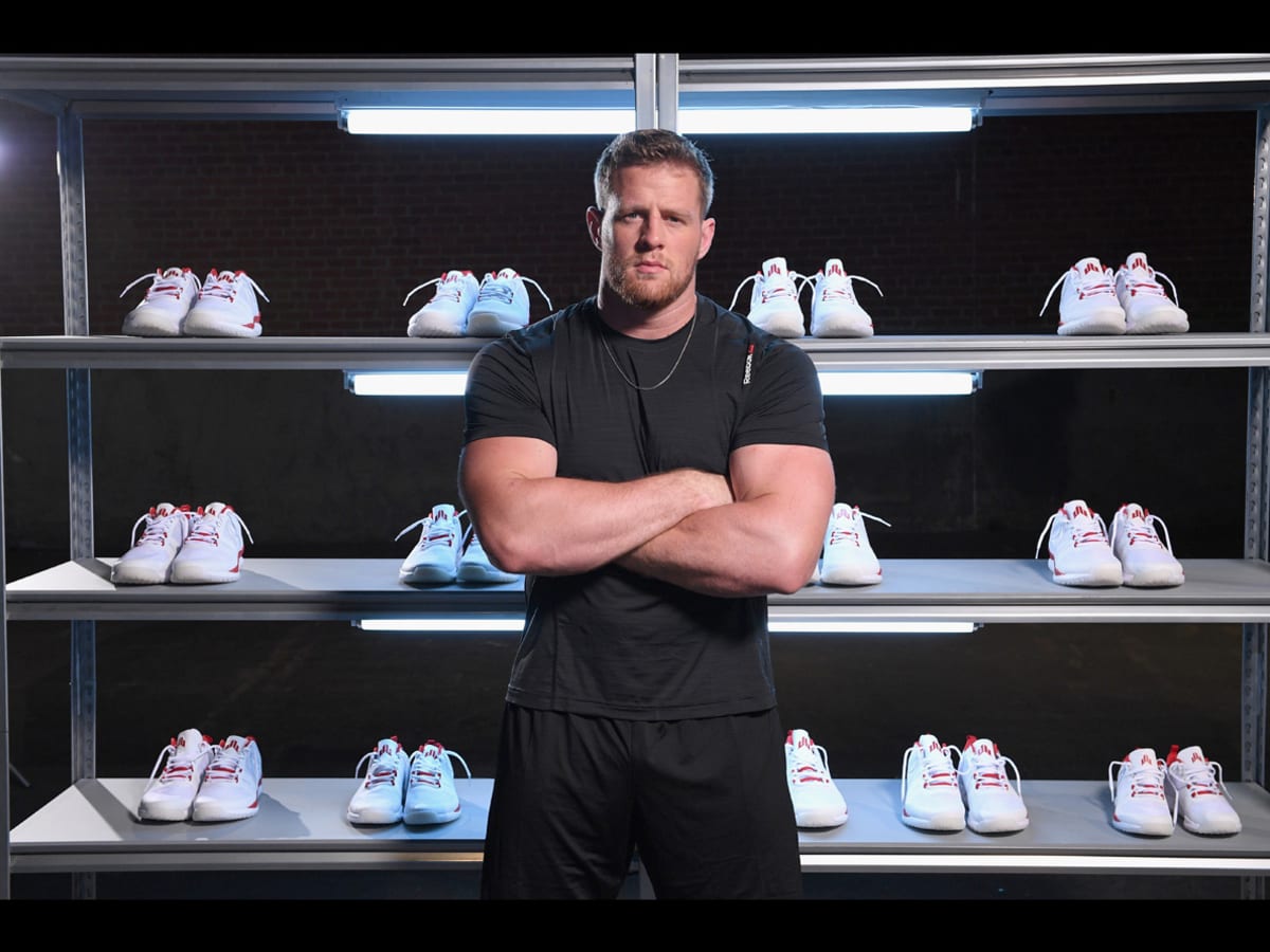 Jj watt never forget shoes hot sale