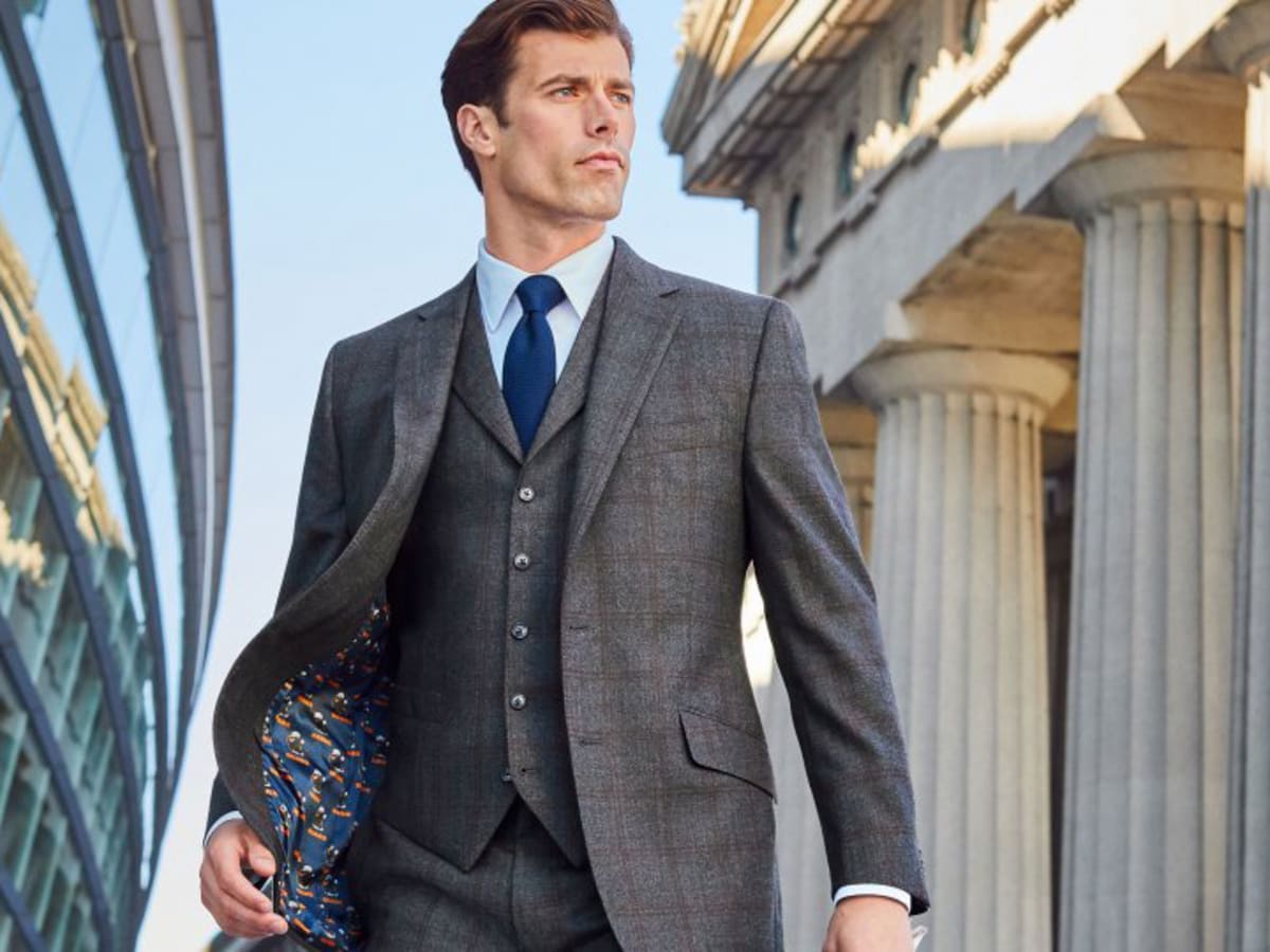 Tommy hilfiger top 3 piece suit