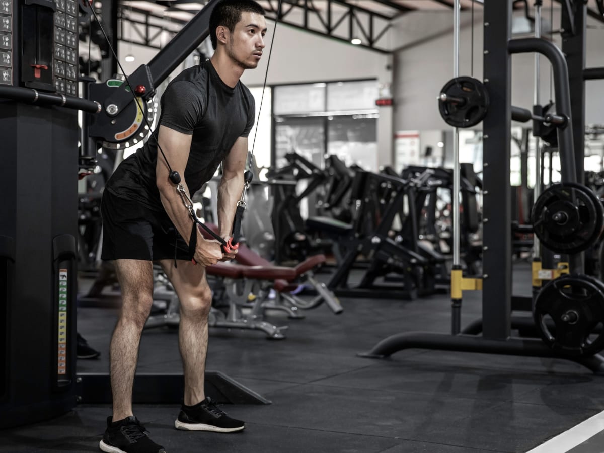 Gym shop outfit men