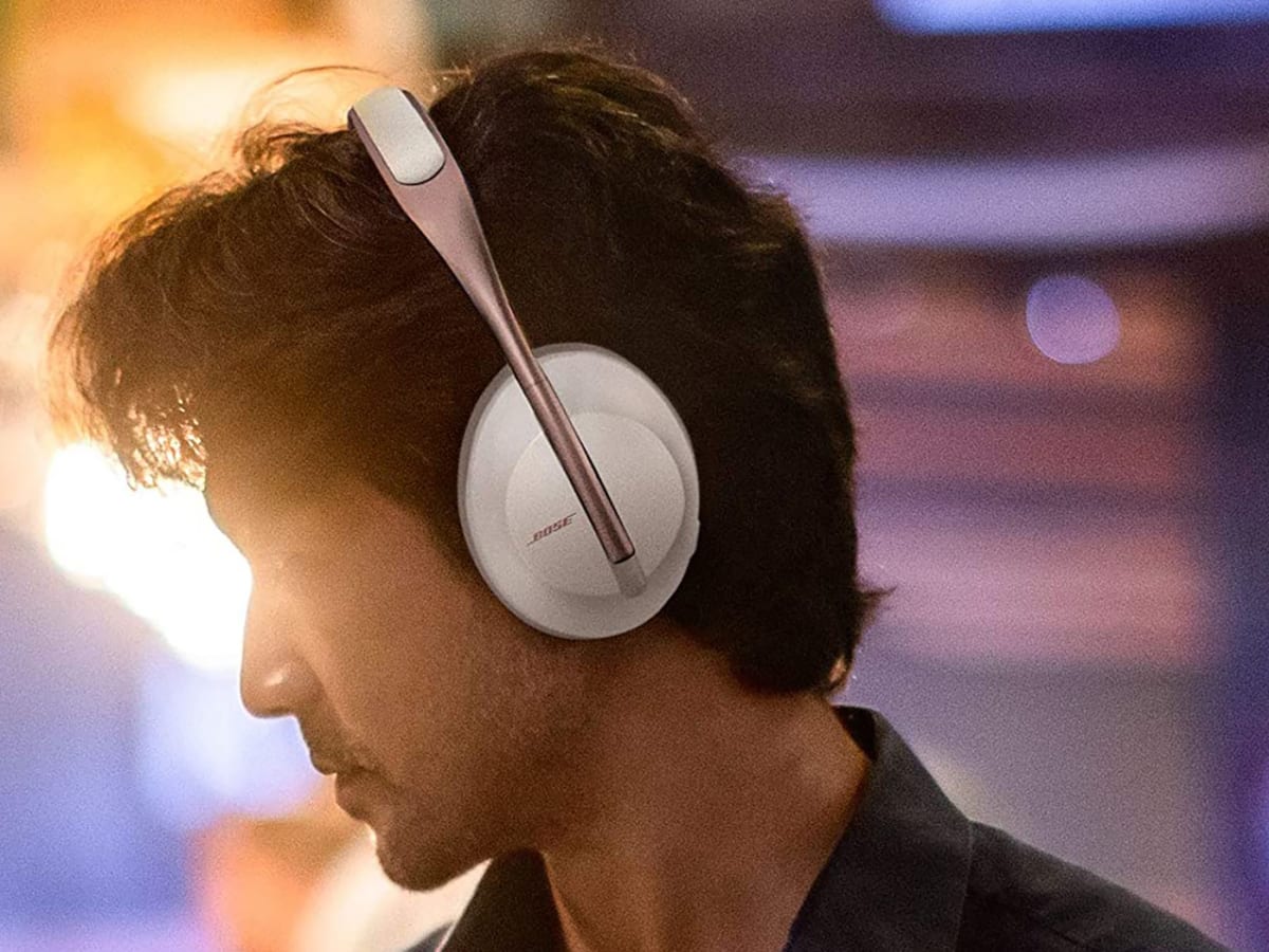 Best wireless on ear deals headphones for working out