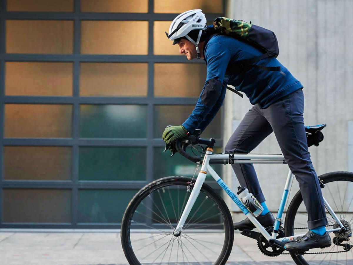 Commuter cycling gear top
