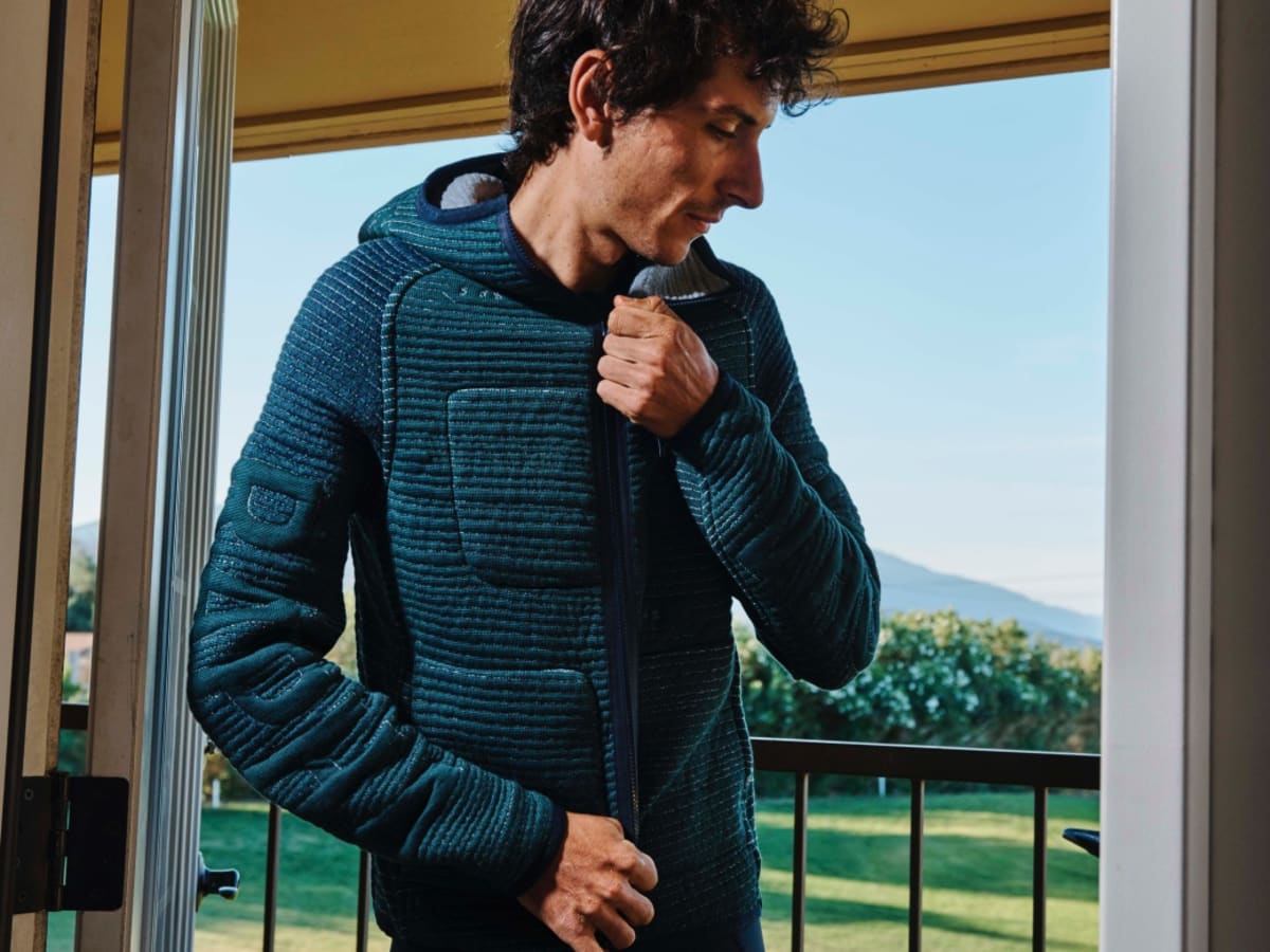 Rapha's New Transfer Collection Is Built for Post-Ride Recovery - Men's  Journal