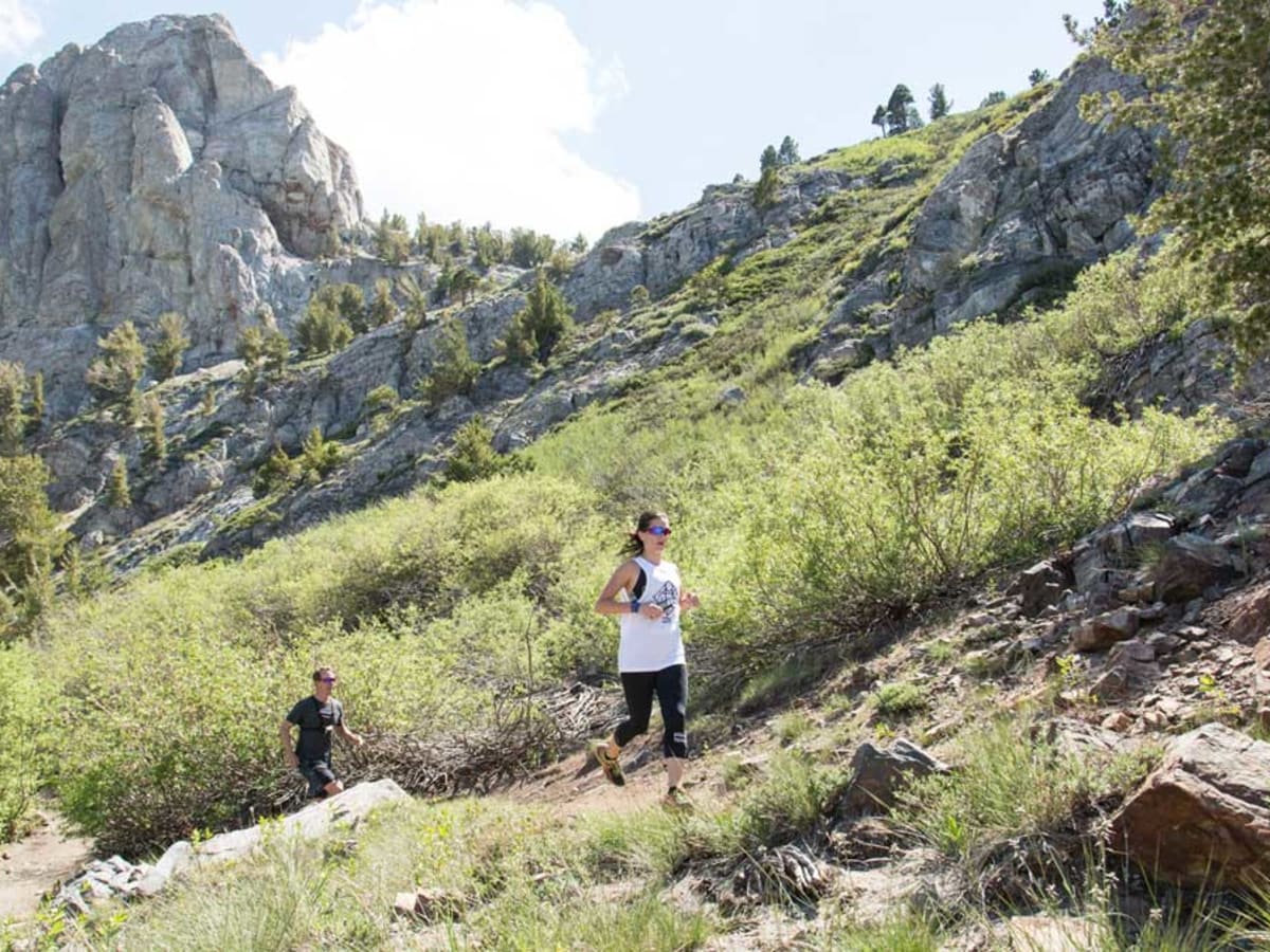 Oakley trail running store