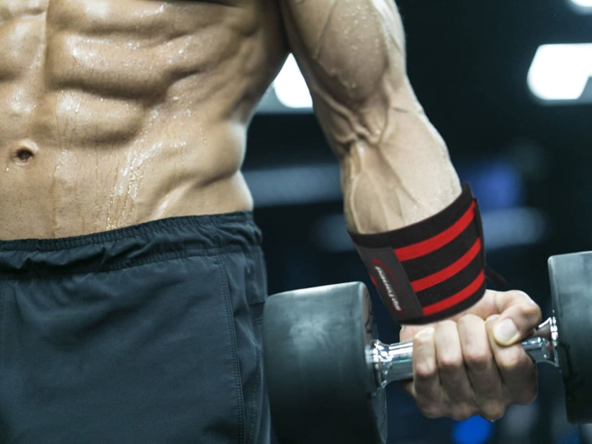 These 7 Weight Lifting Accessories Will Seriously Improve Your Max