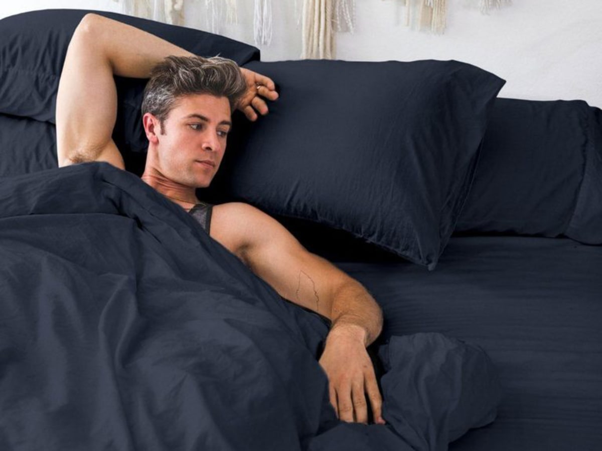 Get Cooling Sheets and Bedclothes for Men from Pillow Guy Men s