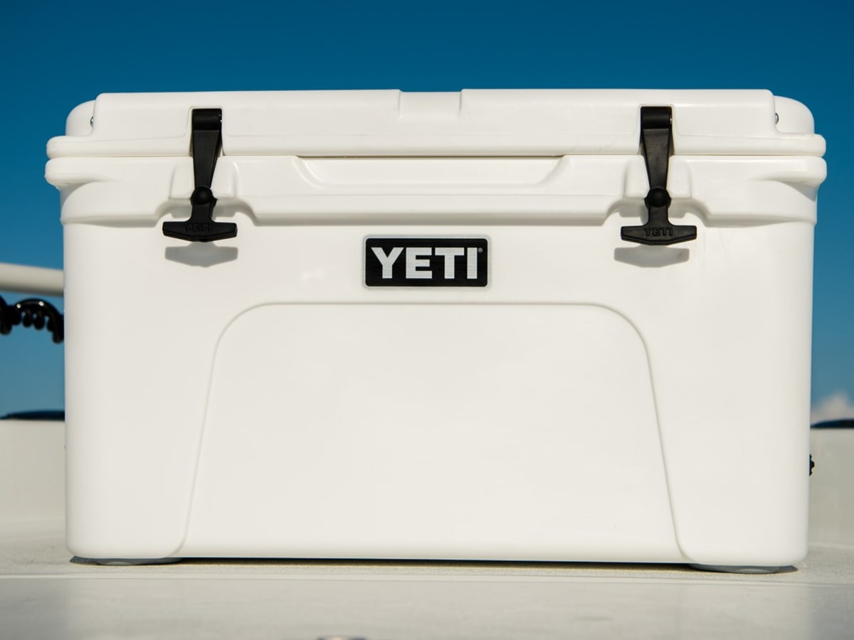 Who manufactures 2025 yeti coolers
