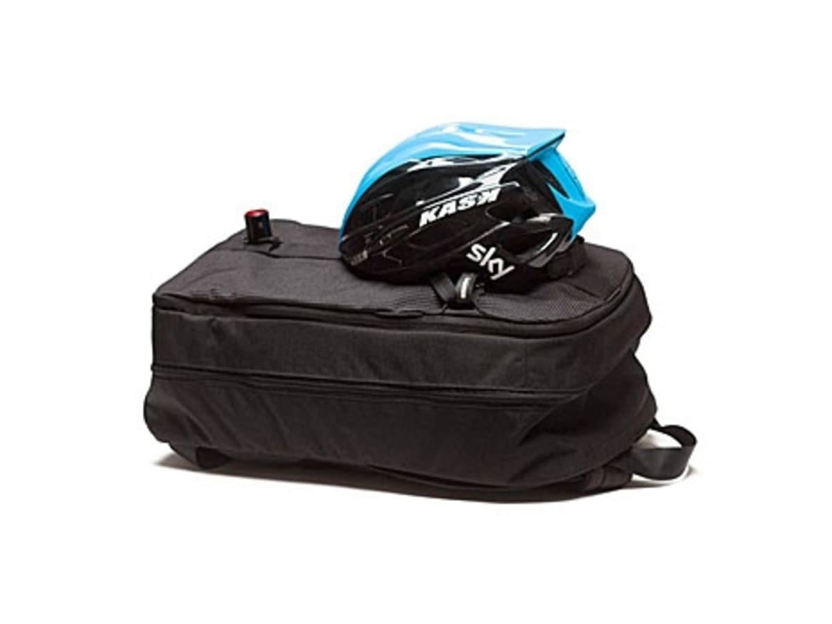 Rapha sales backpack amazon