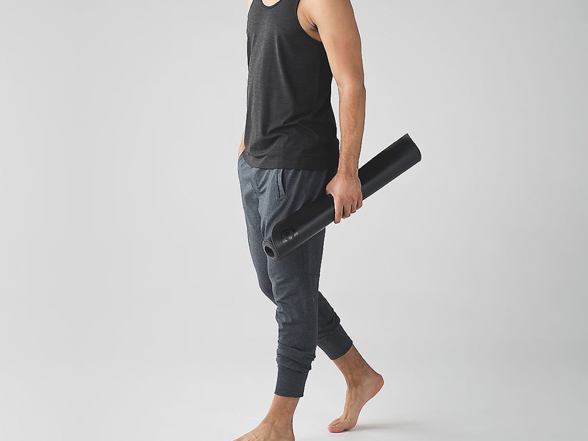 Best yoga hotsell shirts mens