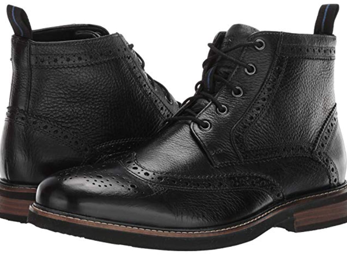 Best mens boots for wide feet 2025
