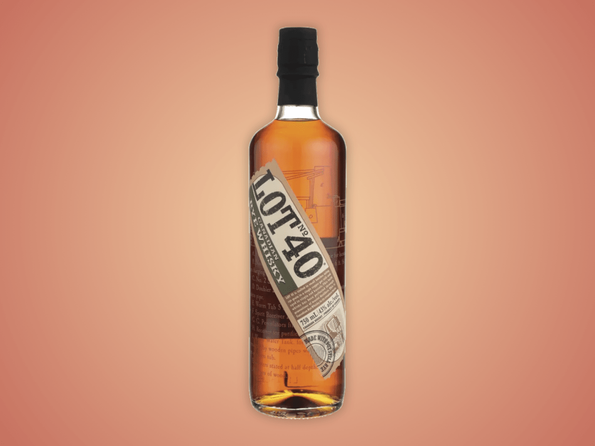 Lot No. 40 Canadian Rye Whisky Review