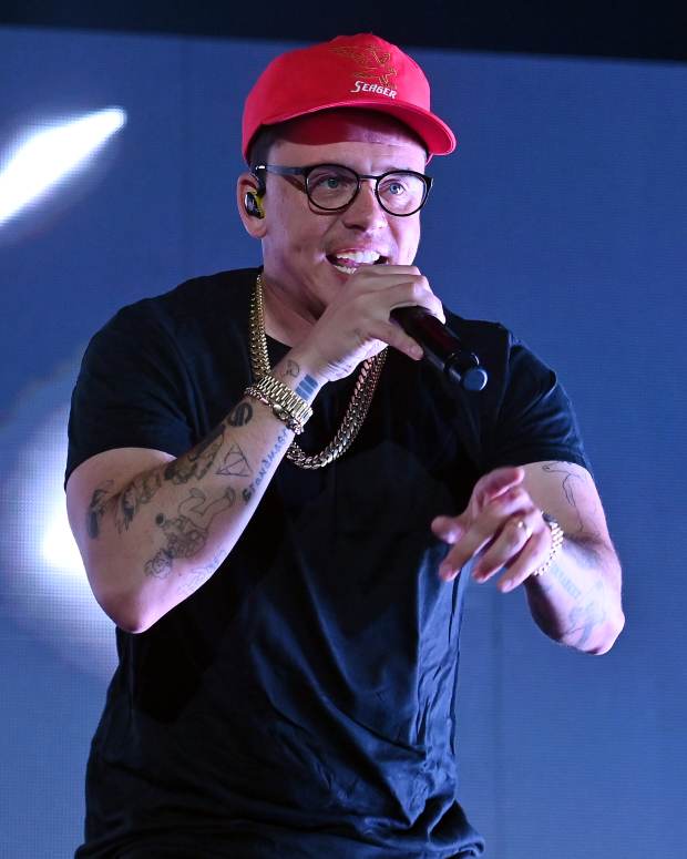 ATLANTA, GEORGIA - AUGUST 12: Rapper Logic performs onstage during "Vinyl Verse Summer" tour at Cellairis Amphitheatre at Lakewood on August 12, 2022 in Atlanta, Georgia. (Photo by Paras Griffin/Getty Images)