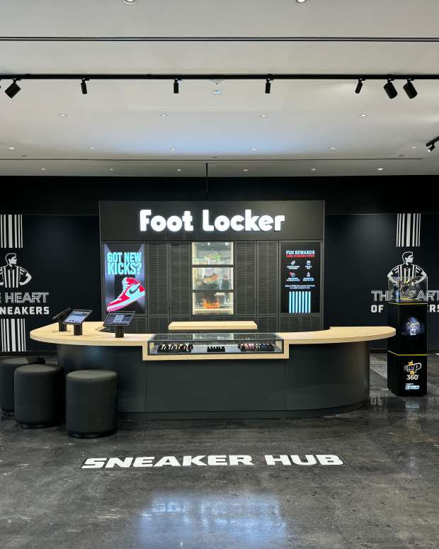 Foot locker yeezy in store new arrivals