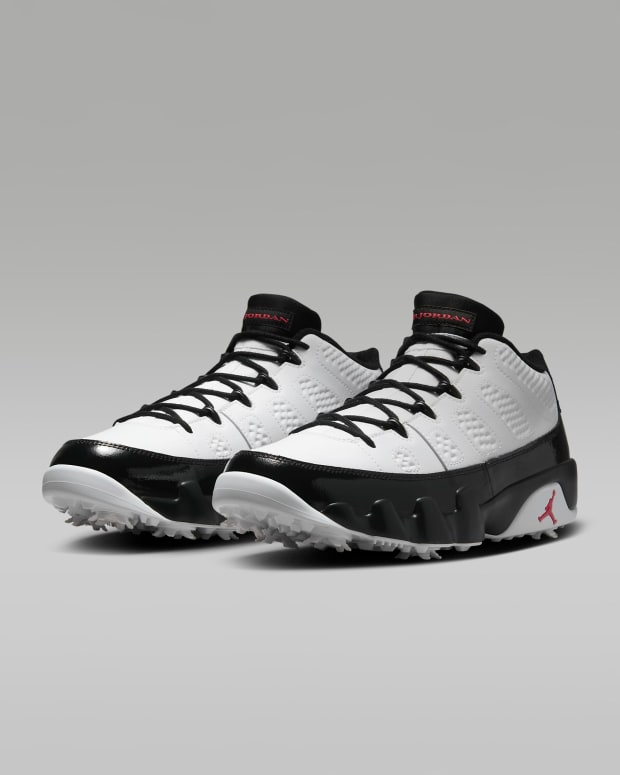 The shoes with air on the side top