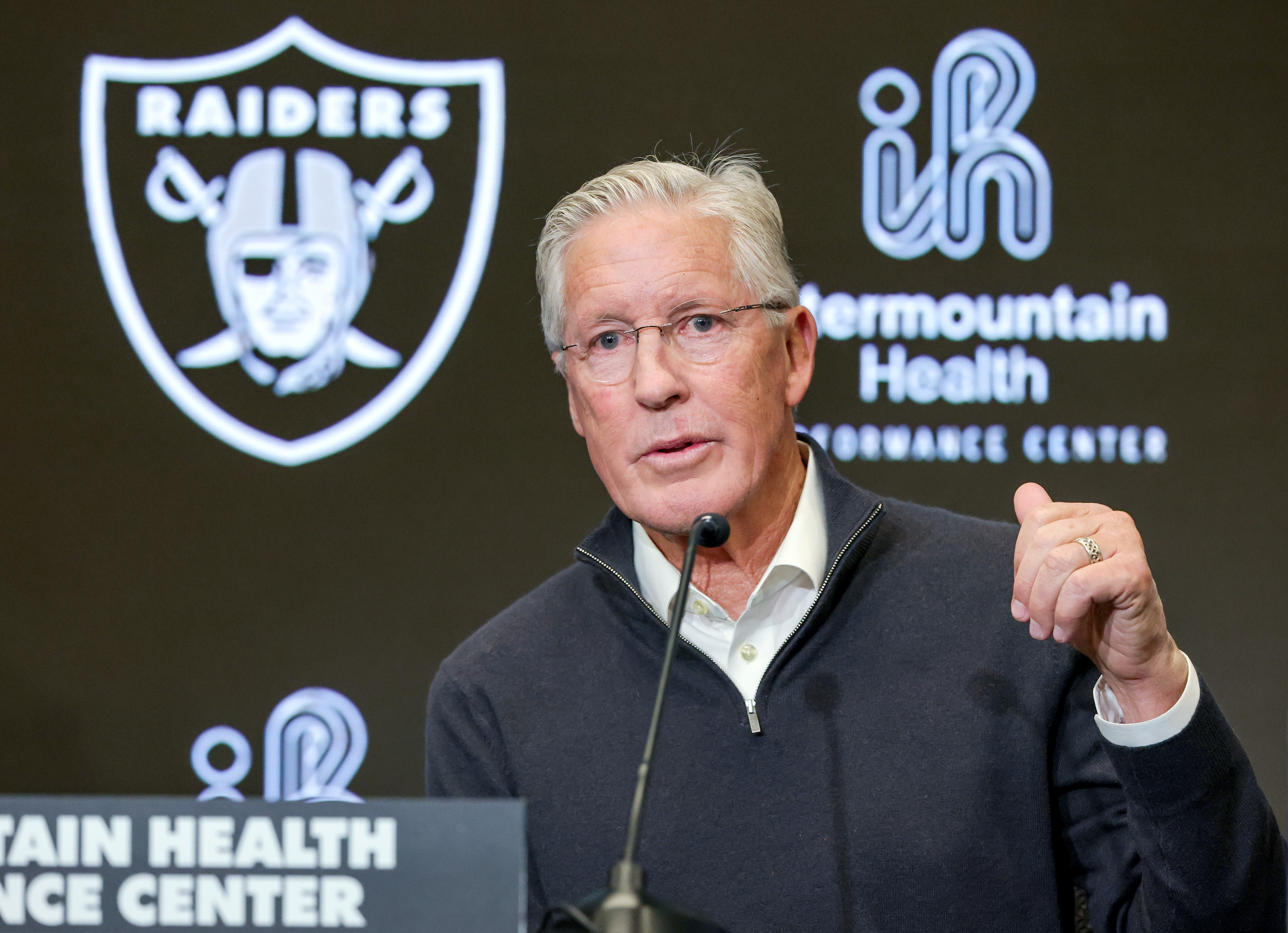 Pete Carroll's Warning for Raiders GM Has Fans Convinced of Team's Pick -  Men's Journal