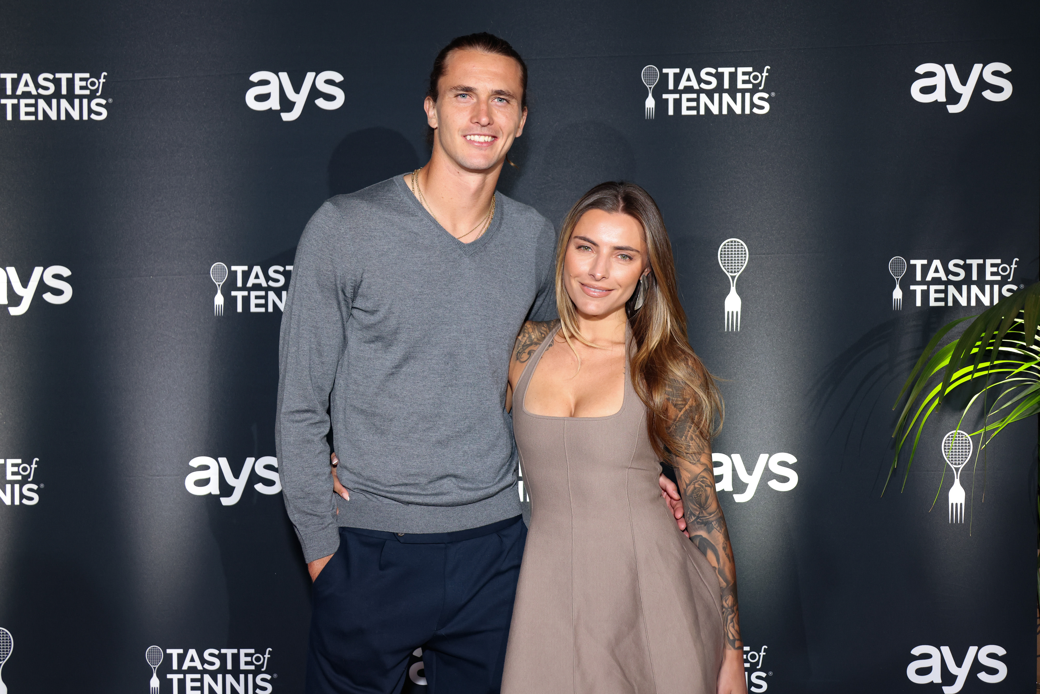 Alexander Zverev, Girlfriend Sophia Thomalla Have Dated Since 2020 - Men's  Journal