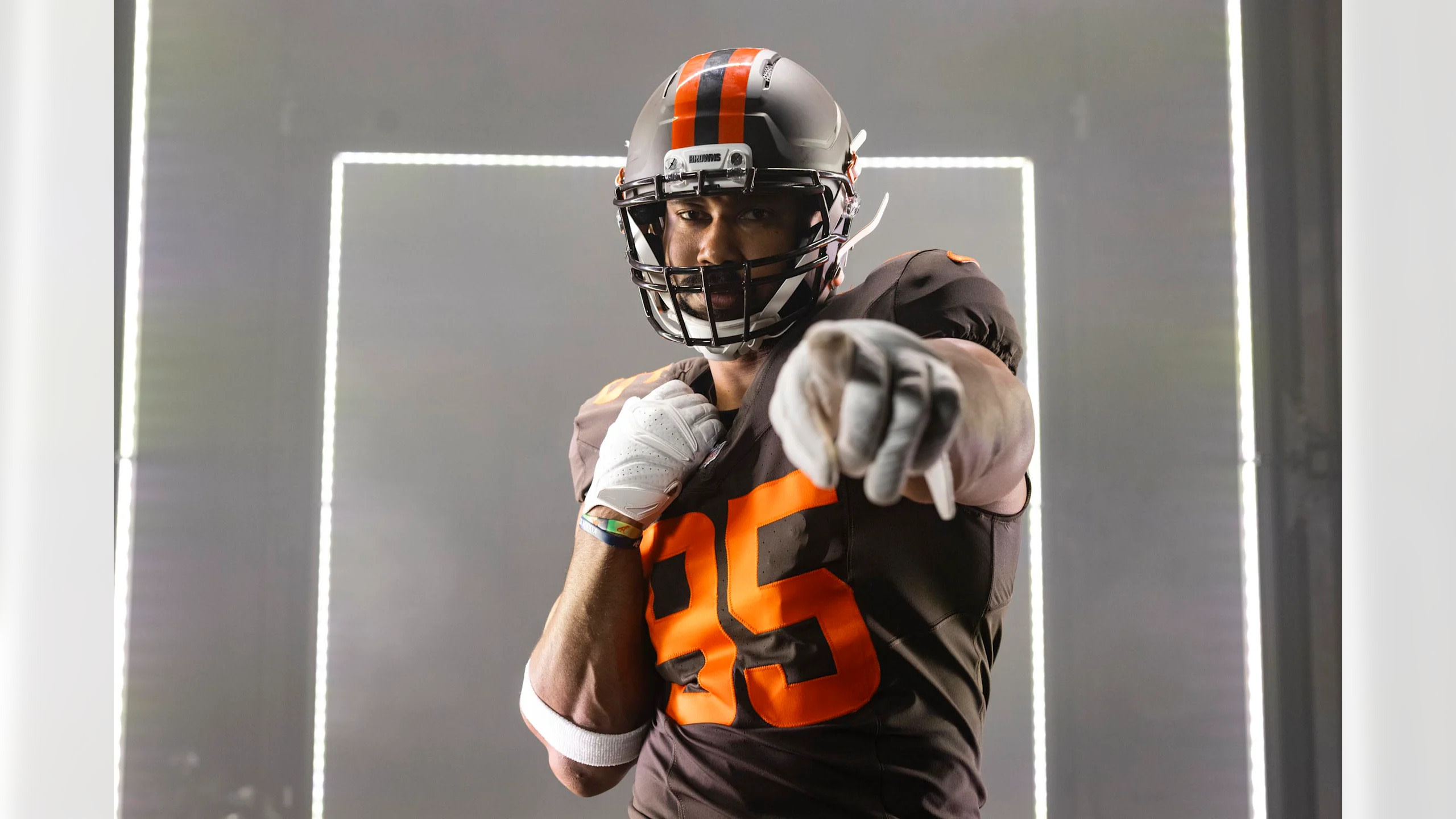 Jameis Winston Gives 'Quote Of The Year' In Postgame Press Conference - The  Spun, image size:2560x1440