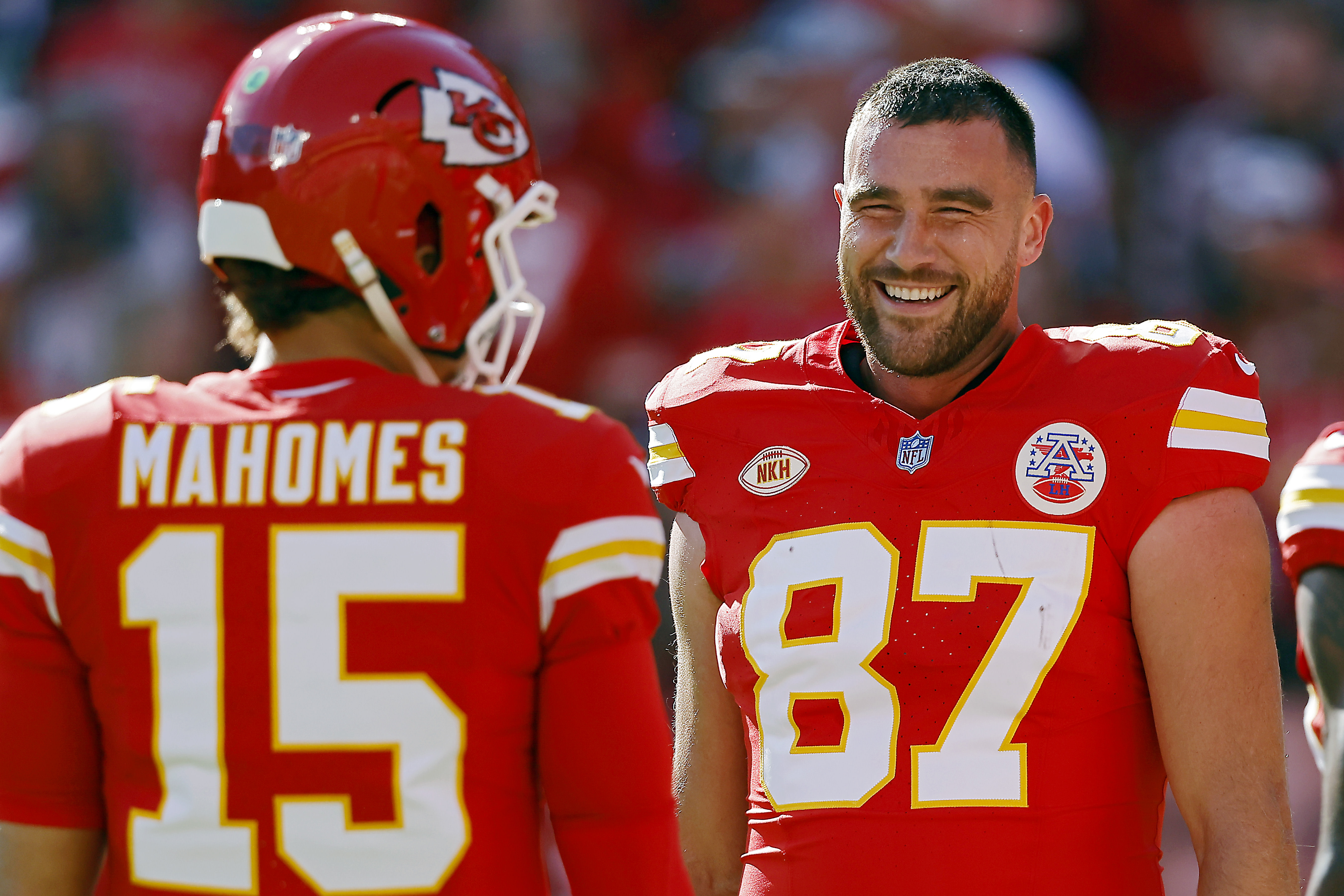 Travis Kelce's Teammate Reveals Chiefs' Tight End's Surprising Role - Men's  Journal