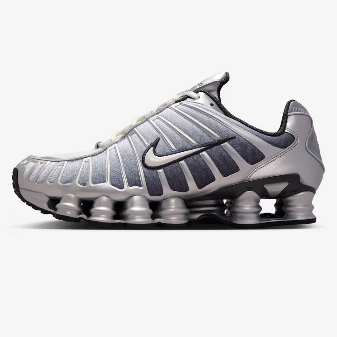 nike-shox-tl-sneakers.jpg display picture 1