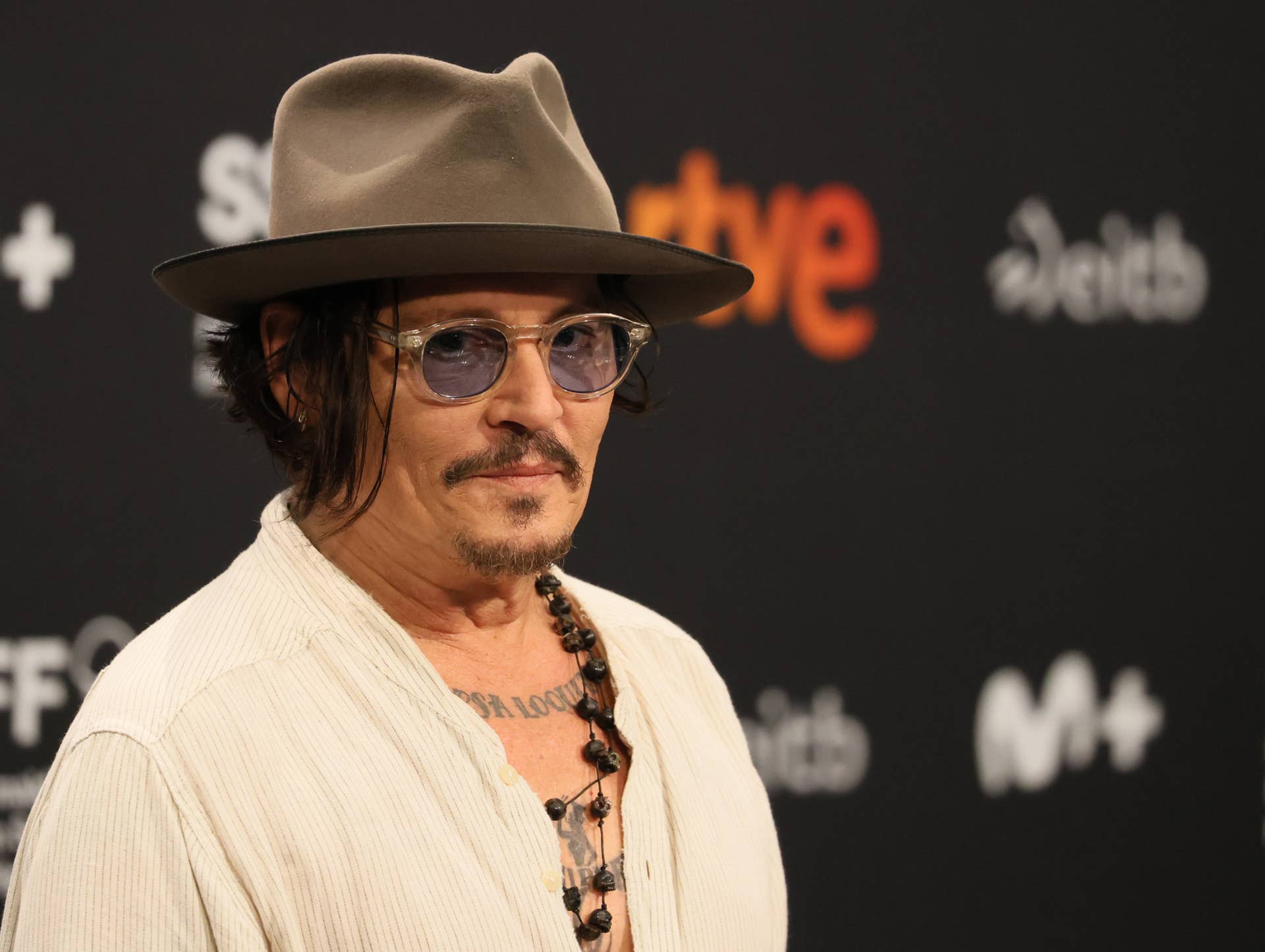Johnny Depp Looks Unrecognizable in His Long-Awaited Hollywood Return - Men's Journal